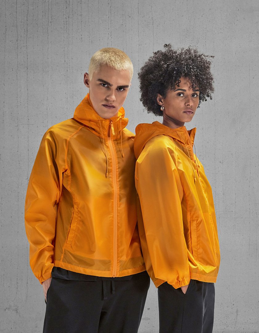 B&C BE INSPIRED #Reset Windbreaker