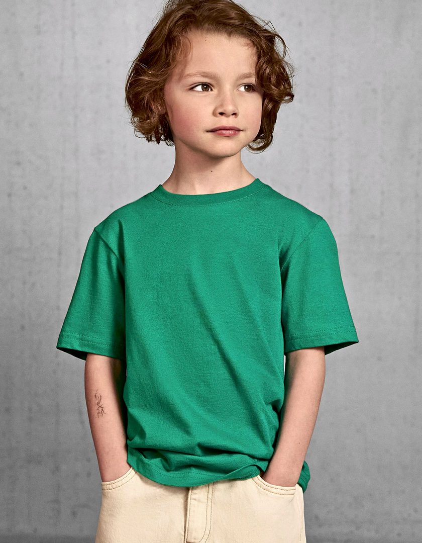 B&C BE INSPIRED Kids #E150 T-Shirt