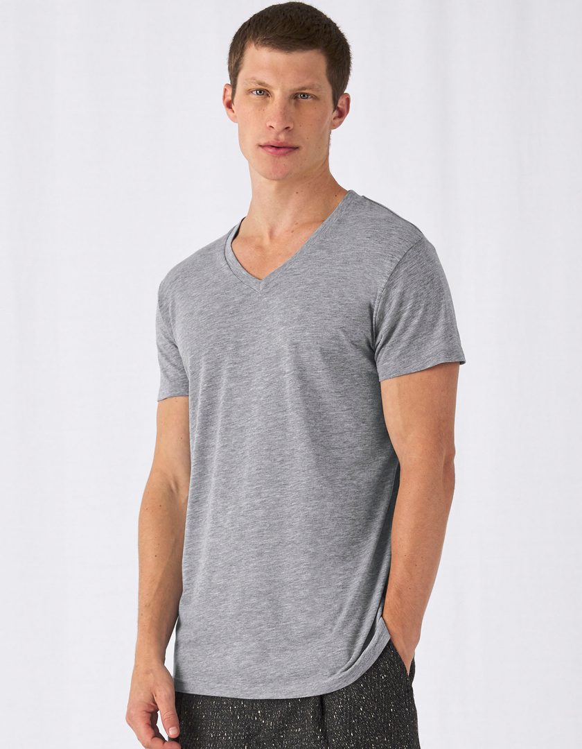 B&C BE INSPIRED Men´s V-Neck Triblend T-Shirt
