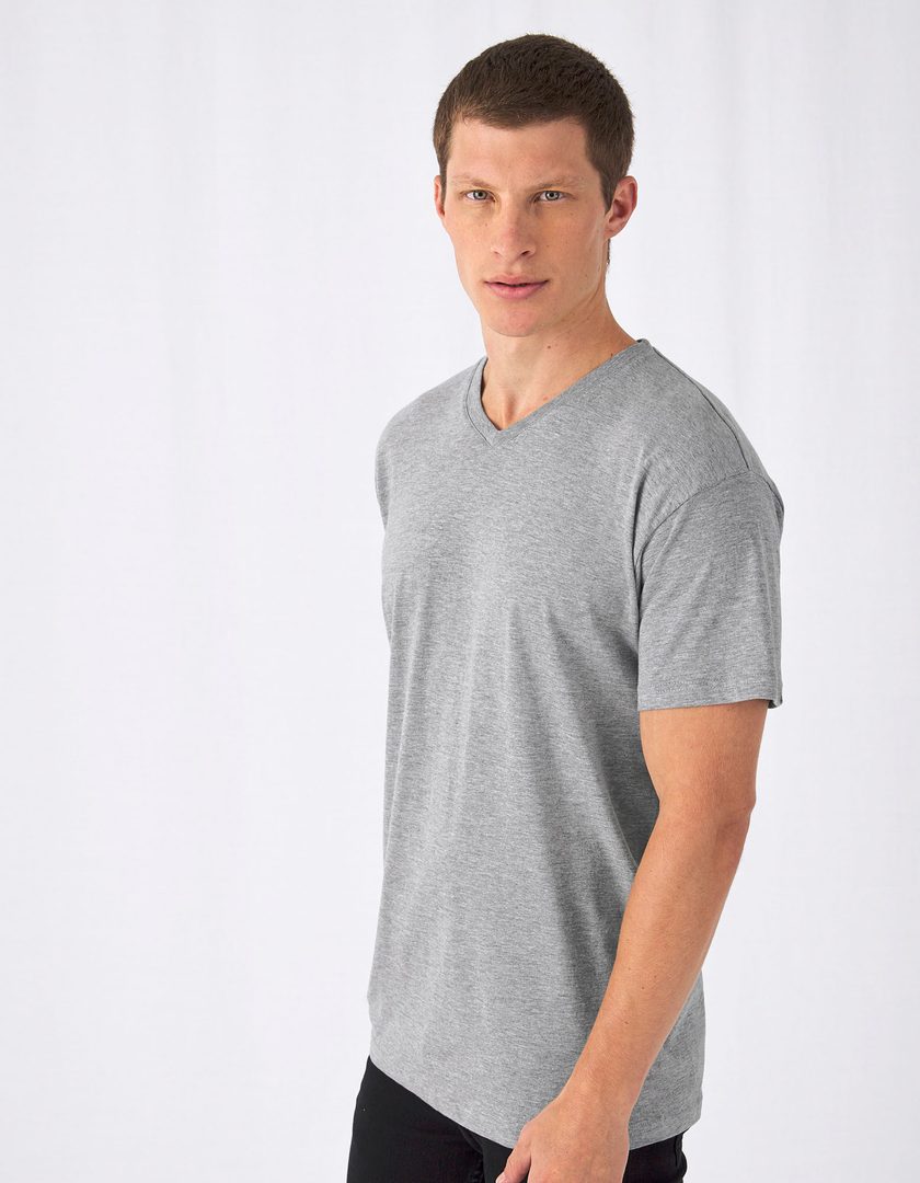 B&C BE INSPIRED T-Shirt Exact V-Neck