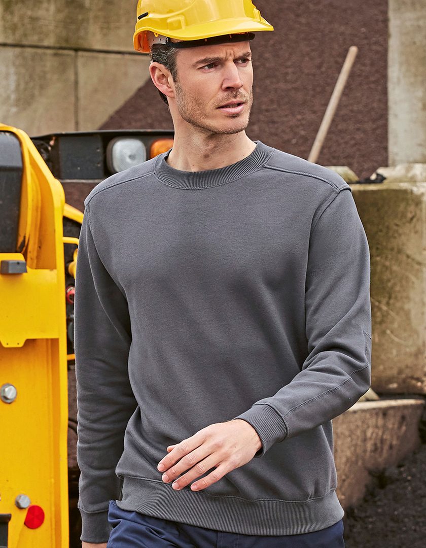 B&C BE INSPIRED Unisex Hero Pro Sweat