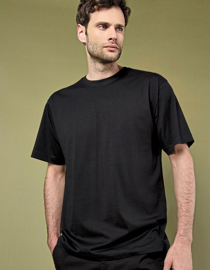 Kustom Kit Classic Fit Hunky® Tee