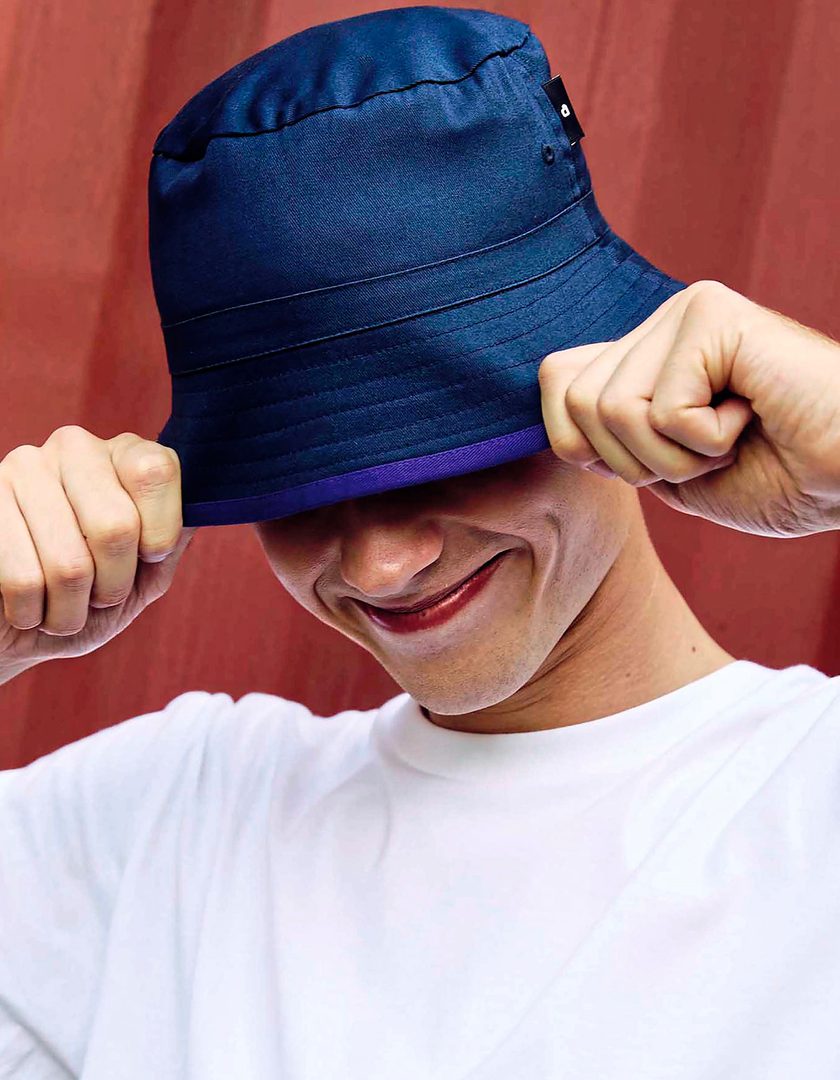 Neutral Reversible Bucket Hat