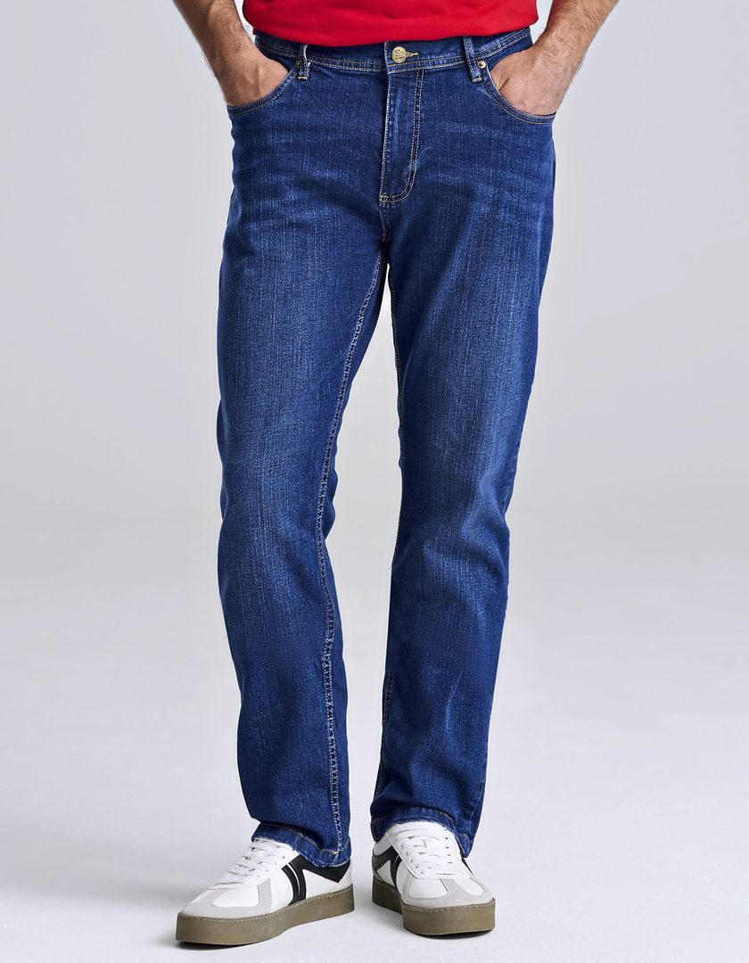So Denim Leo Straight Jeans