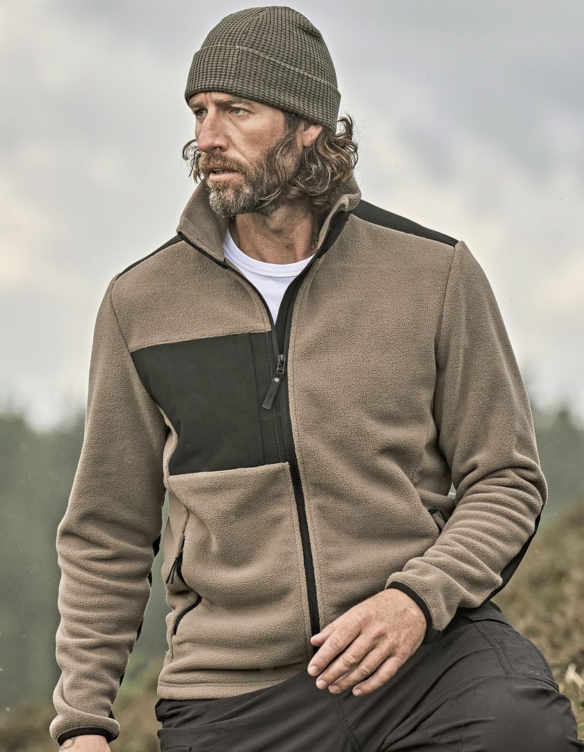 Tee Jays Mountain Fleece